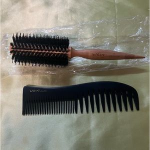 Wen by Chaz Dean Boar bristle round brush (NWOT) & detangling comb (used once).